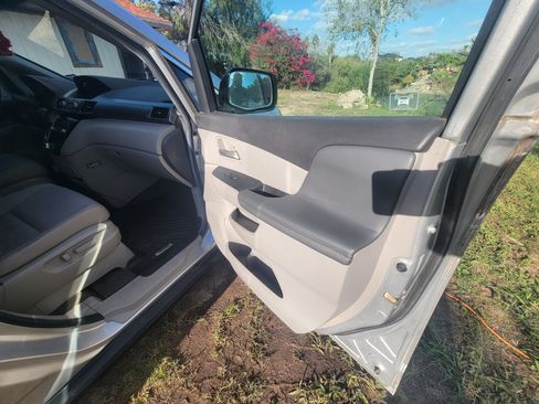 Used 2012 Honda Odyssey EX-L image 31