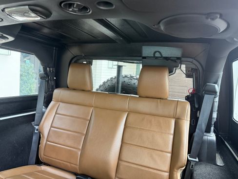Used 2012 Jeep Wrangler Sahara AWD/4WD image 26