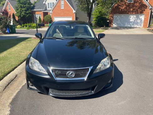 Used 2011 Lexus IS 250 RWD image 1