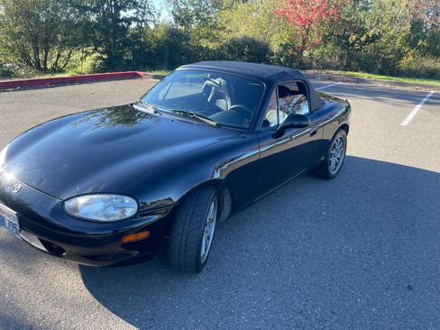 Used 1999 MAZDA MX-5 Miata image 5
