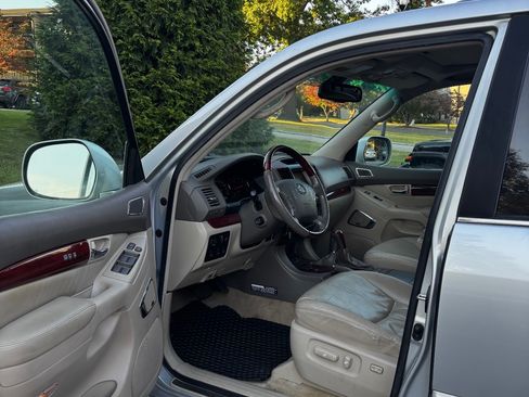 Used 2008 Lexus GX 470 image 4