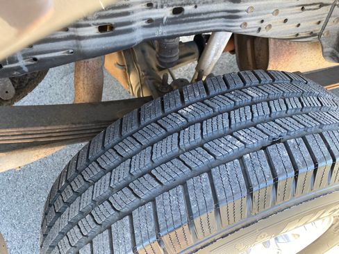 Used 2005 Ford F250 XLT image 2