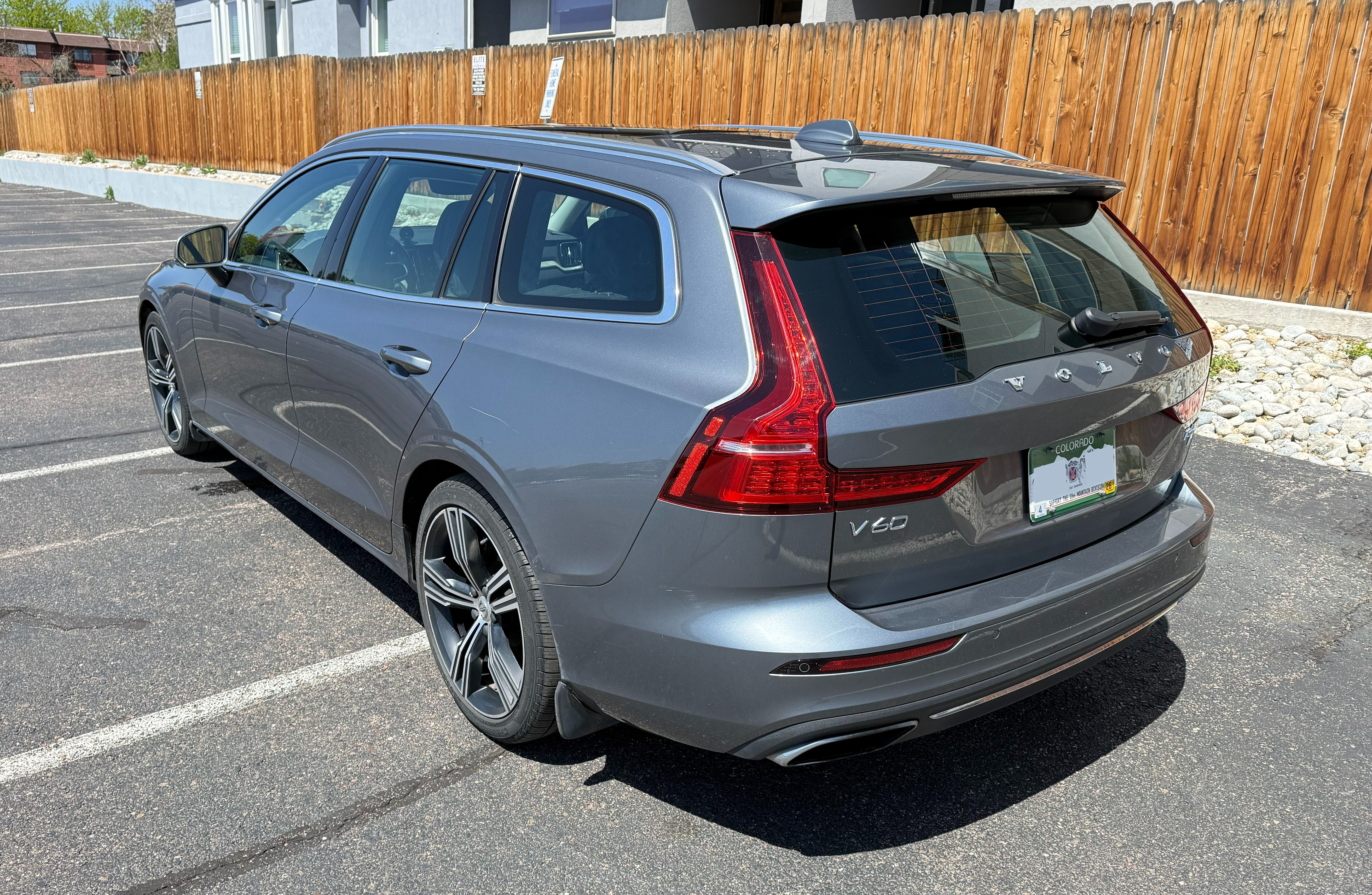 Used 2019 Volvo V60 T6 Inscription AWD/4WD image 12