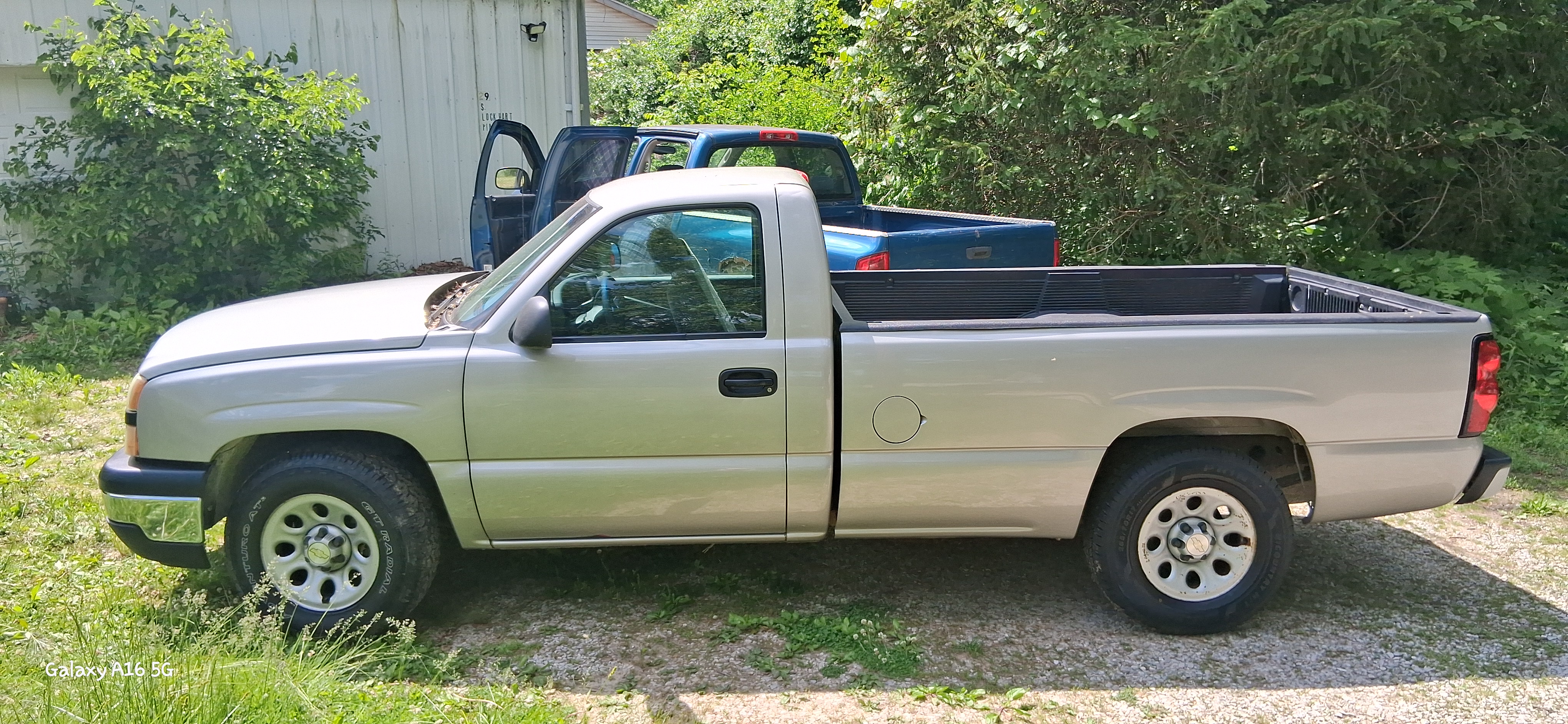 Used 2007 Chevrolet Silverado 1500 W/T RWD image 12