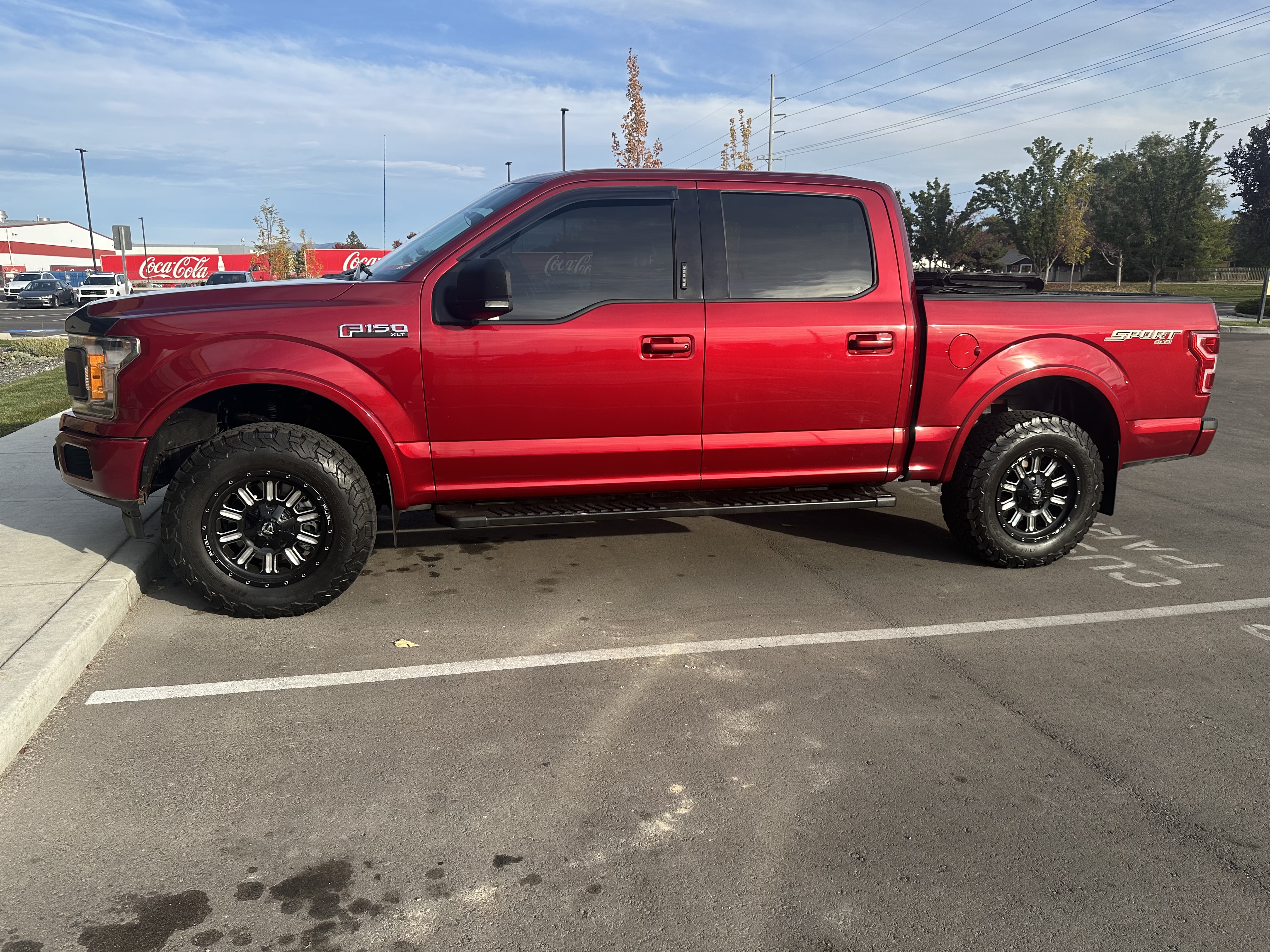 Used 2019 Ford F150 XLT w/ Equipment Group 302A Luxury AWD/4WD image 1