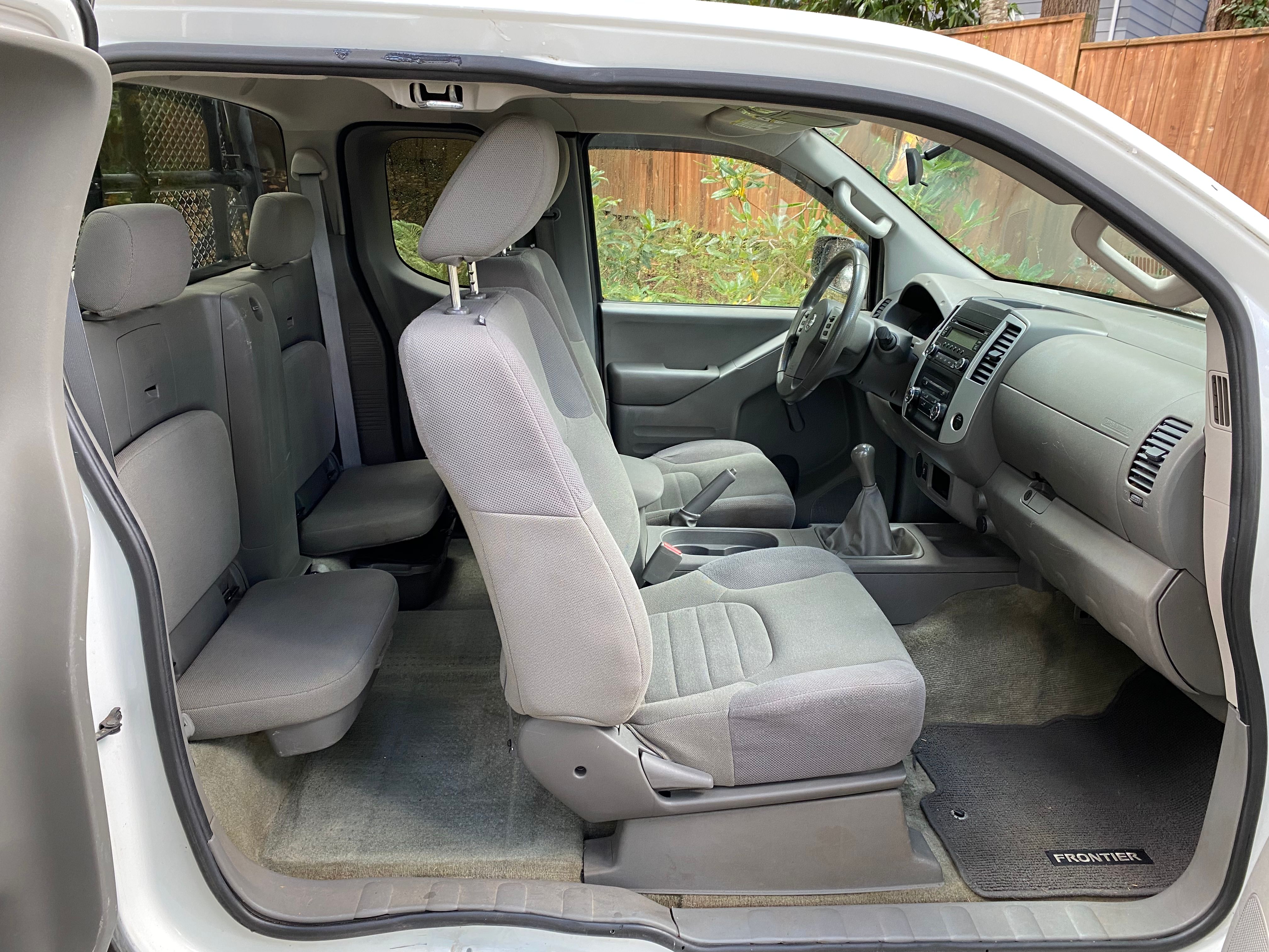 Used 2016 Nissan Frontier S w/ S Preferred Package RWD image 12
