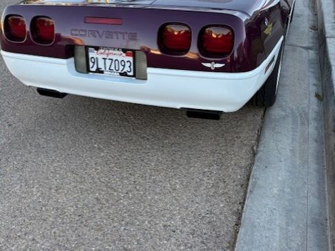 Used 1995 Chevrolet Corvette Convertible image 4
