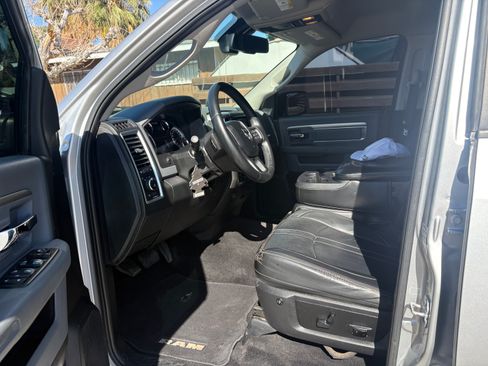 Used 2017 RAM 1500 Big Horn AWD/4WD image 5