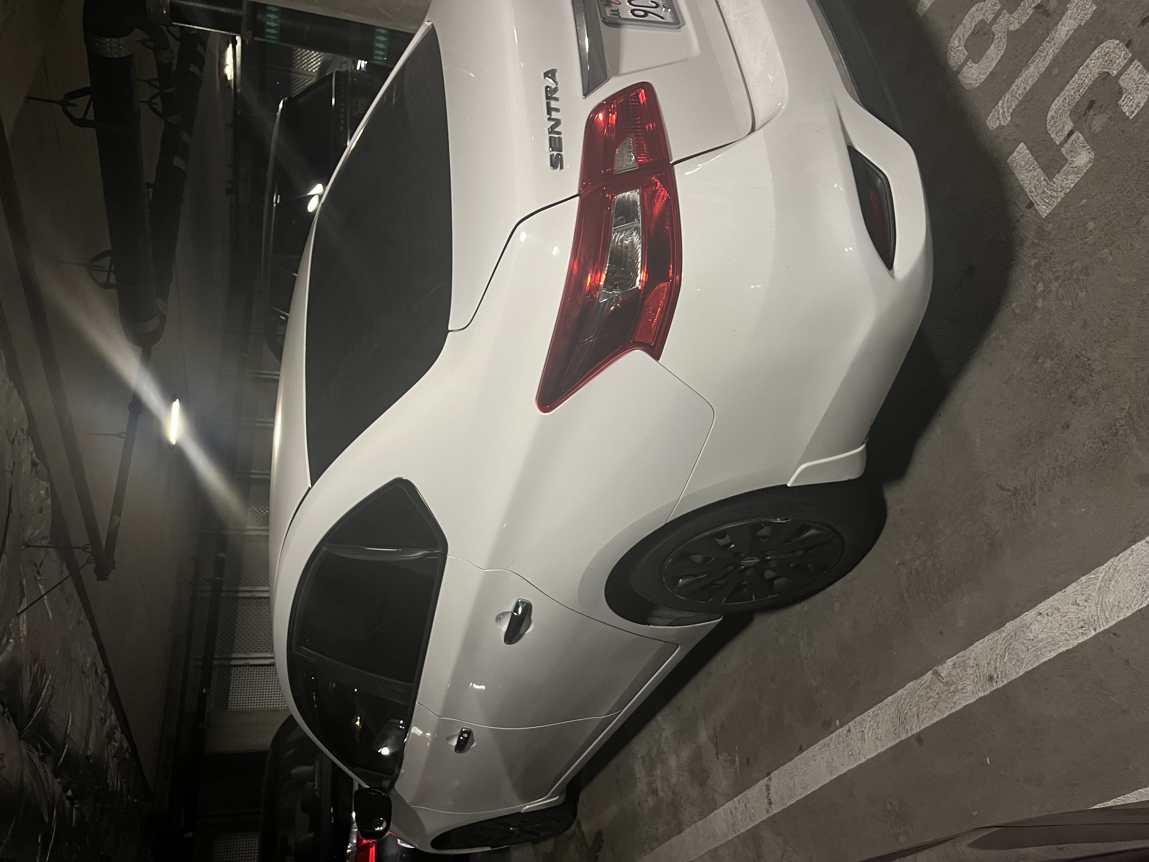 Used 2017 Nissan Sentra S FWD image 1
