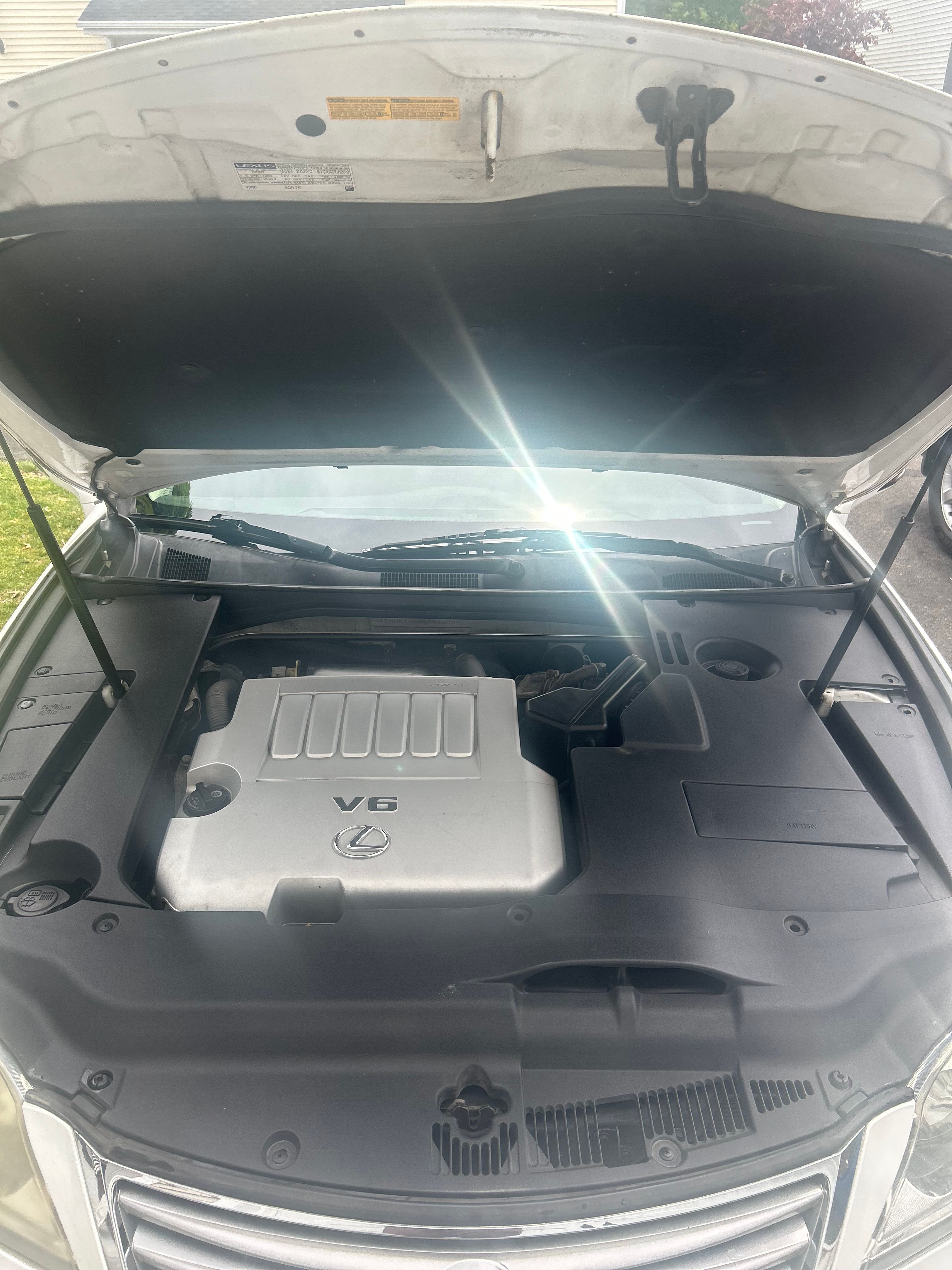 Used 2011 Lexus ES 350 FWD image 2
