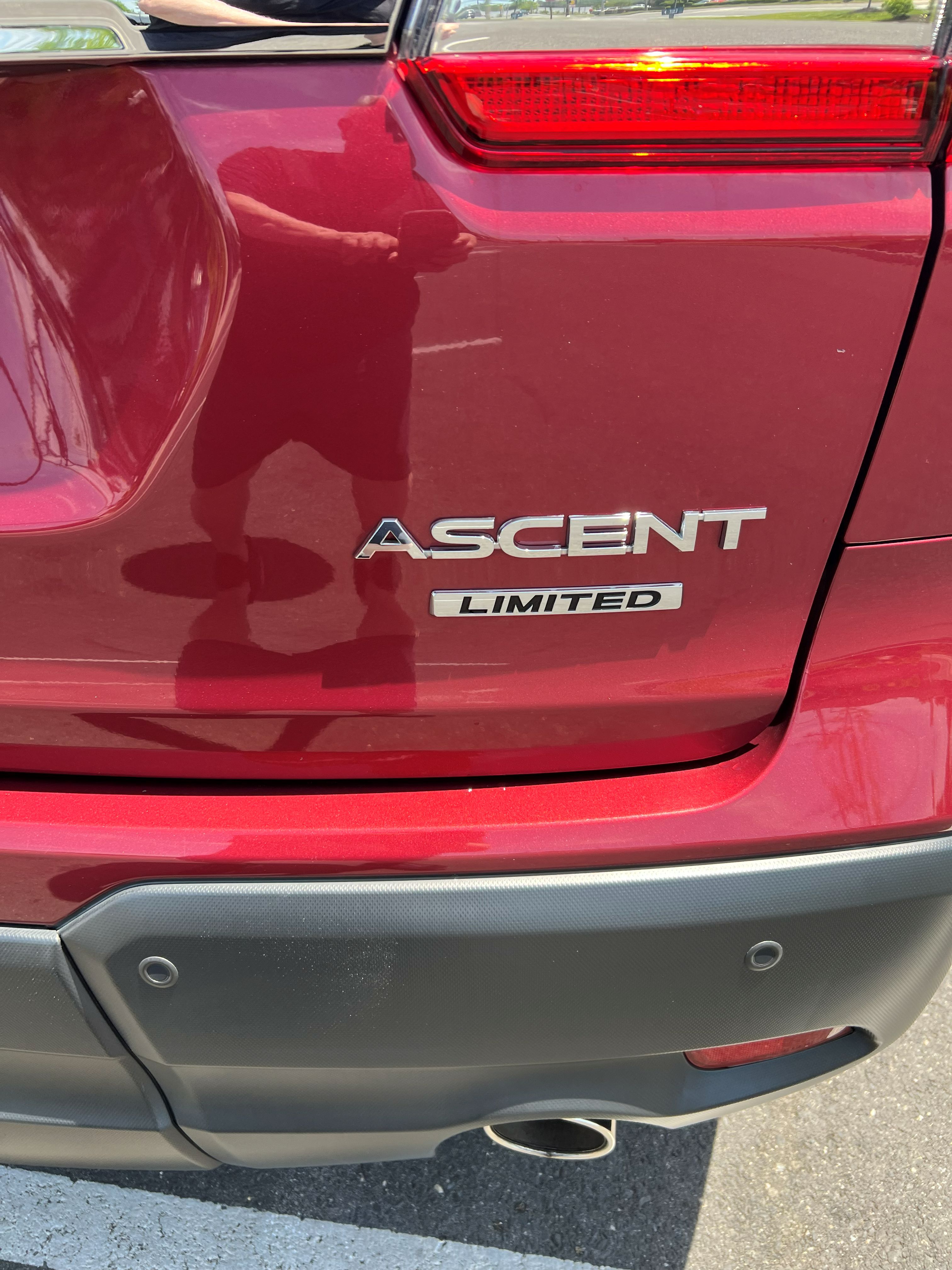 Used 2021 Subaru Ascent Limited w/ Technology Package AWD/4WD image 4