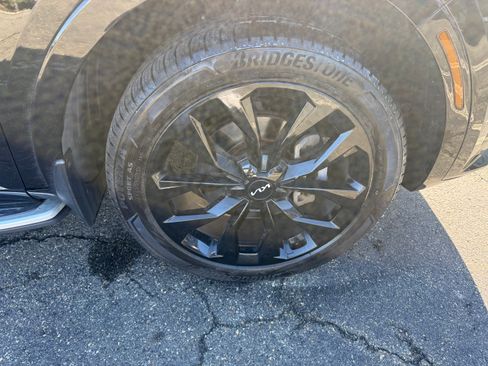 Used 2022 Kia Sorento SX image 14