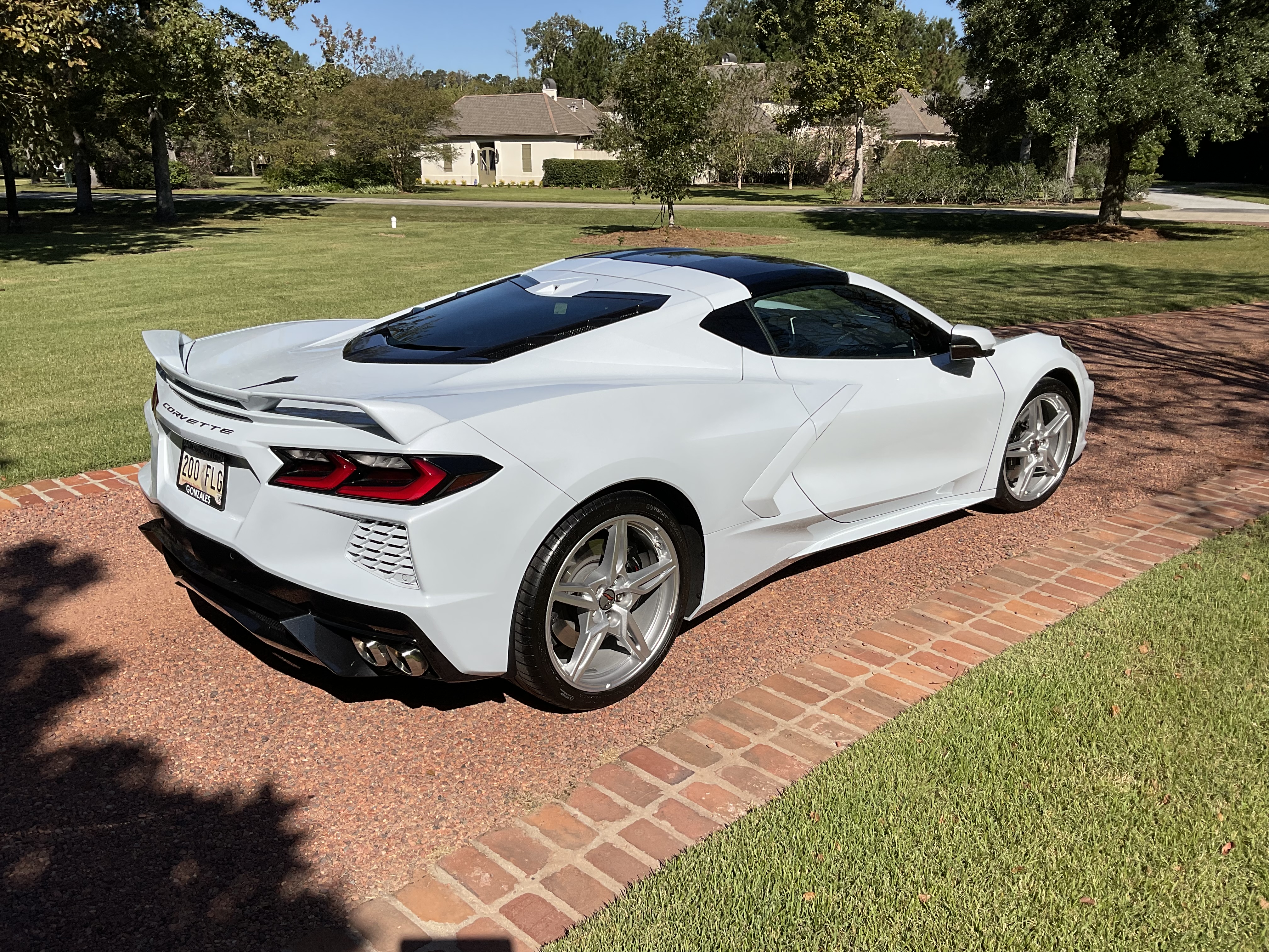Used 2023 Chevrolet Corvette Stingray Preferred Cpe w/ Z51 Performance Package RWD image 6
