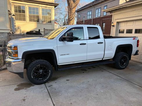 Used 2015 Chevrolet Silverado 2500 W/T w/ WT Fleet Convenience Package image 5