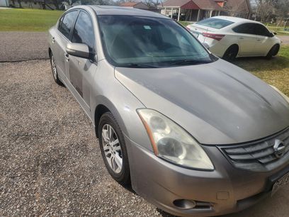 Used 2012 Nissan Altima 2.5 S w/ Convenience Pkg