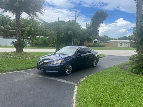 Used 2012 Honda Accord EX-L image 1