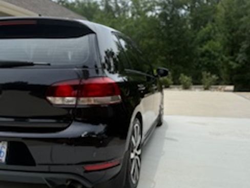 Used 2014 Volkswagen GTI Wolfsburg Edition FWD image 5