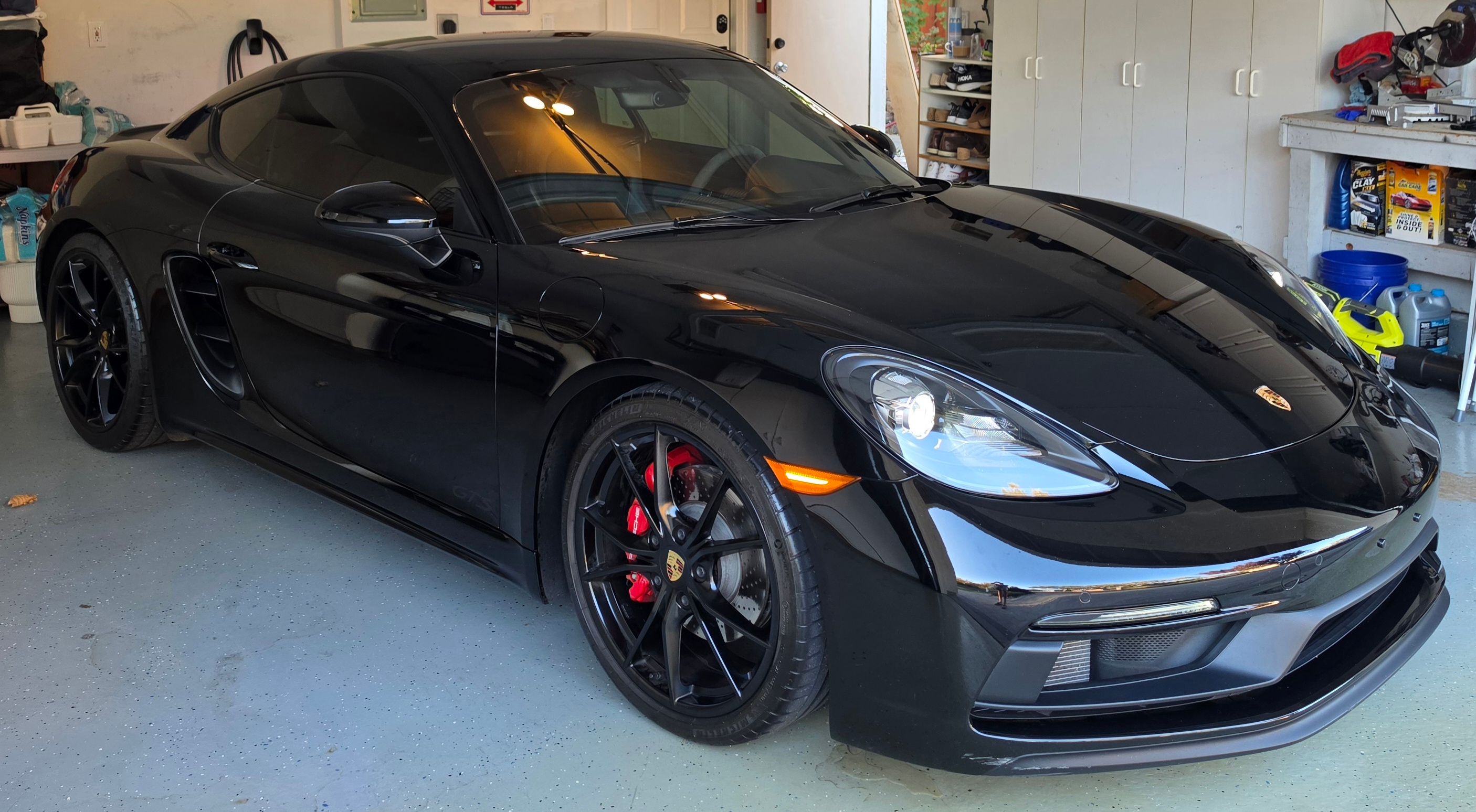 Used 2018 Porsche 718 Cayman GTS RWD image 28