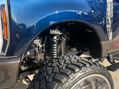 Used 2025 Ford F250 King Ranch image 8