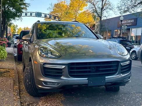 Used 2016 Porsche Cayenne GTS AWD/4WD image 1