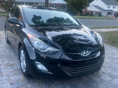 Used 2013 Hyundai Elantra GLS w/ Preferred Pkg