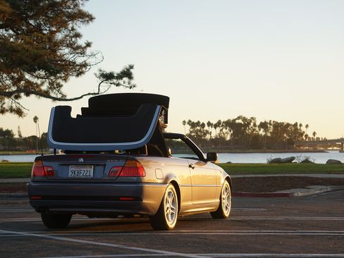 Used 2004 BMW 325Ci Convertible image 8