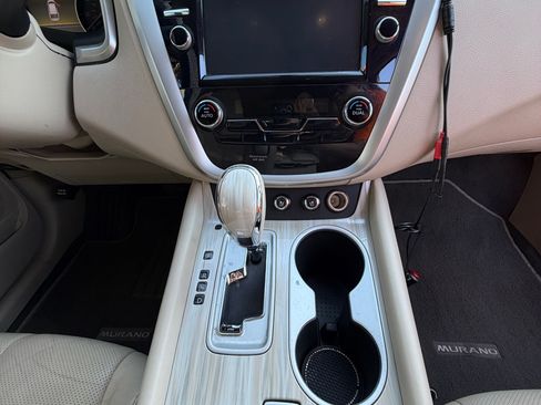 Used 2017 Nissan Murano Platinum w/ Platinum Technology Package image 10