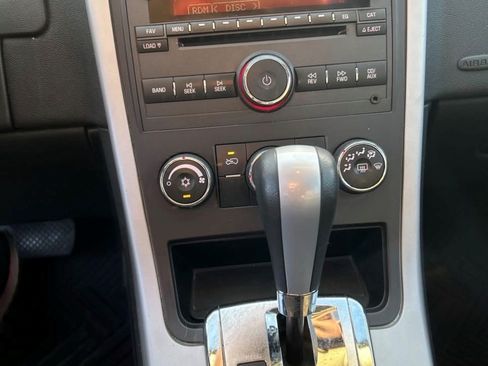 Used 2007 Pontiac Torrent 2WD w/ Preferred Package image 6