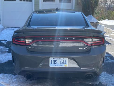 Used 2018 Dodge Charger SRT Hellcat w/ Harman/Kardon Audio Group image 4