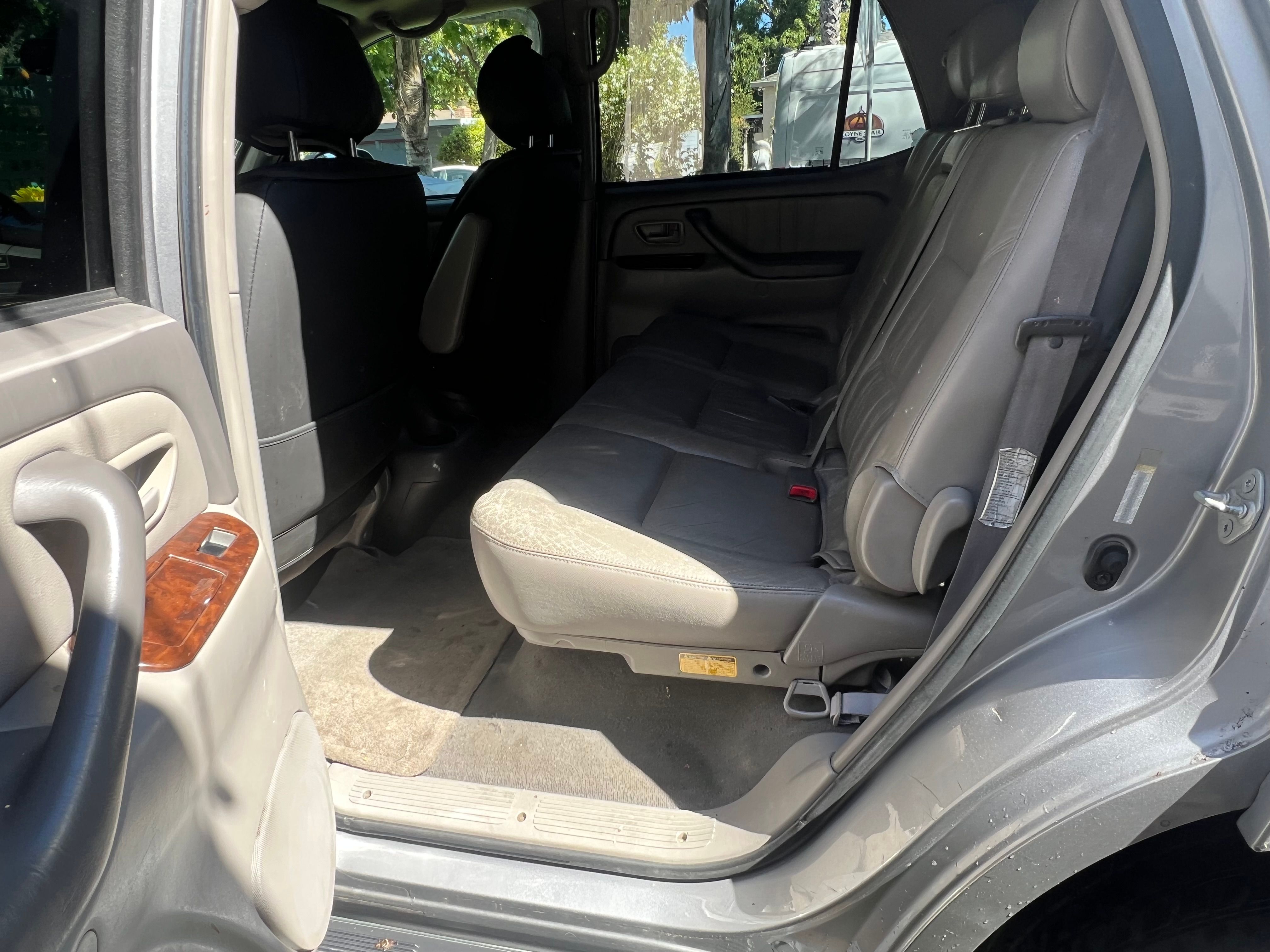 Used 2002 Toyota Sequoia Limited AWD/4WD image 6