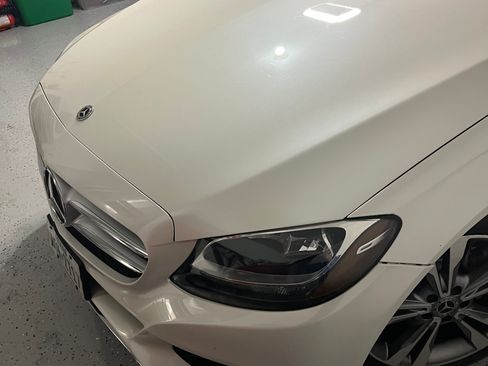 Used 2017 Mercedes-Benz C 300 Sedan image 11