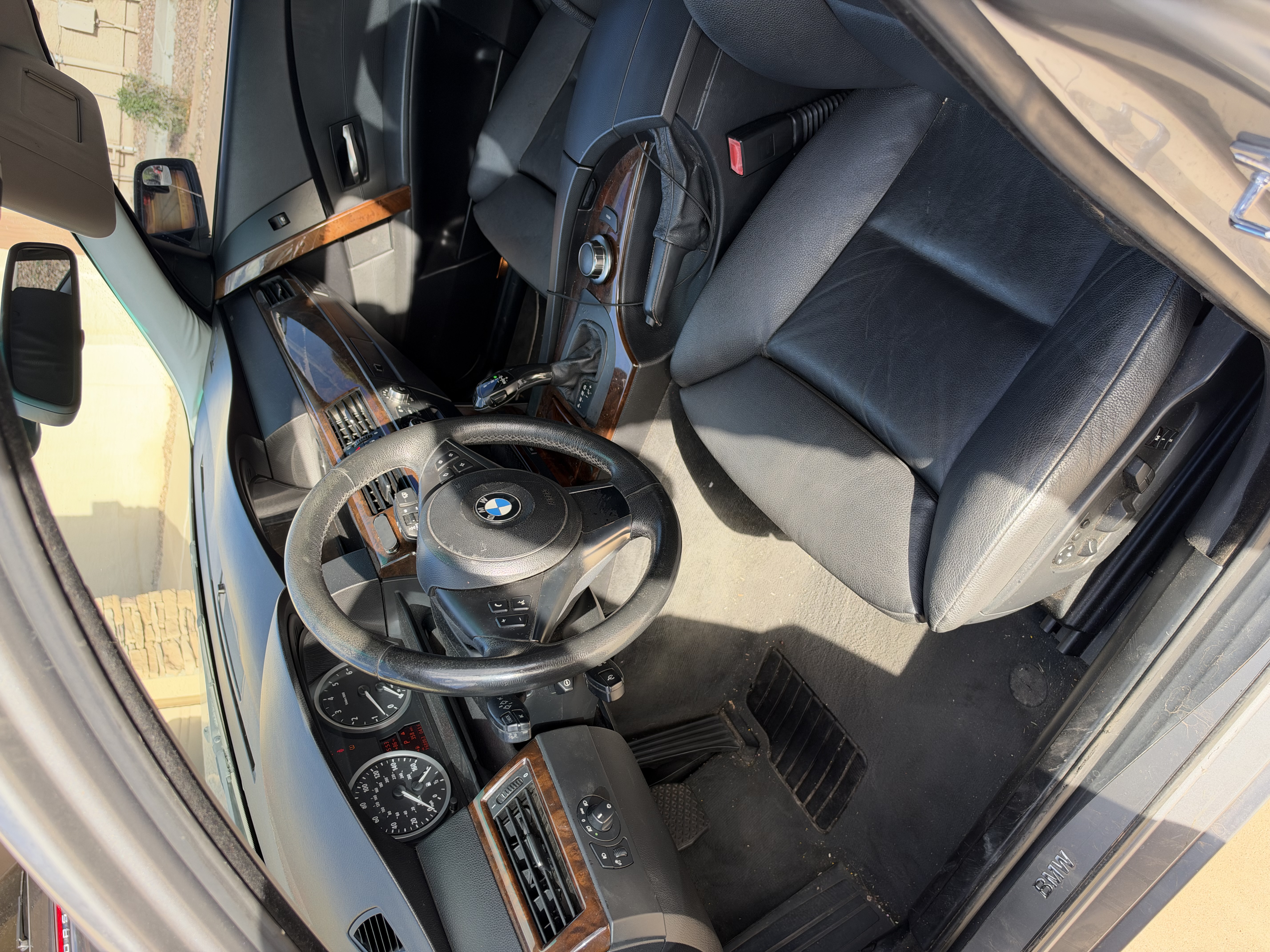 Used 2007 BMW 530xi Wagon AWD/4WD image 10