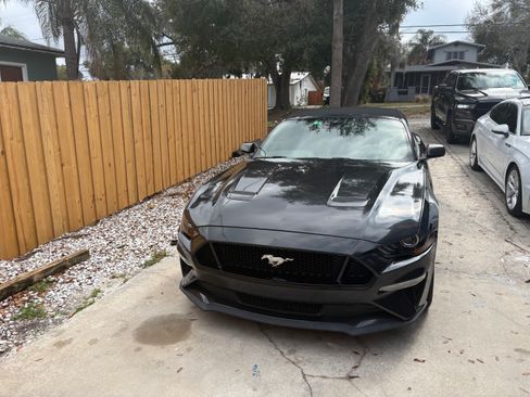 Used 2022 Ford Mustang Premium image 6