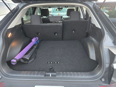 Used 2023 Hyundai Ioniq 5 SE image 11