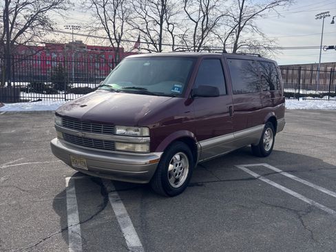 Used 2003 Chevrolet Astro w/ LS Preferred Equipment Group RWD image 5