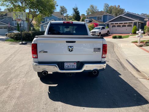 Used 2017 RAM 1500 Big Horn AWD/4WD image 12