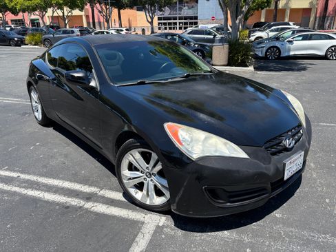 Used 2011 Hyundai Genesis 2.0T RWD image 10