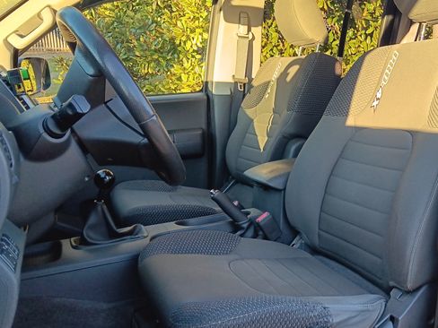 Used 2013 Nissan Xterra PRO-4X image 15