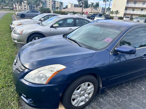Used 2011 Nissan Altima 2.5 S image 11