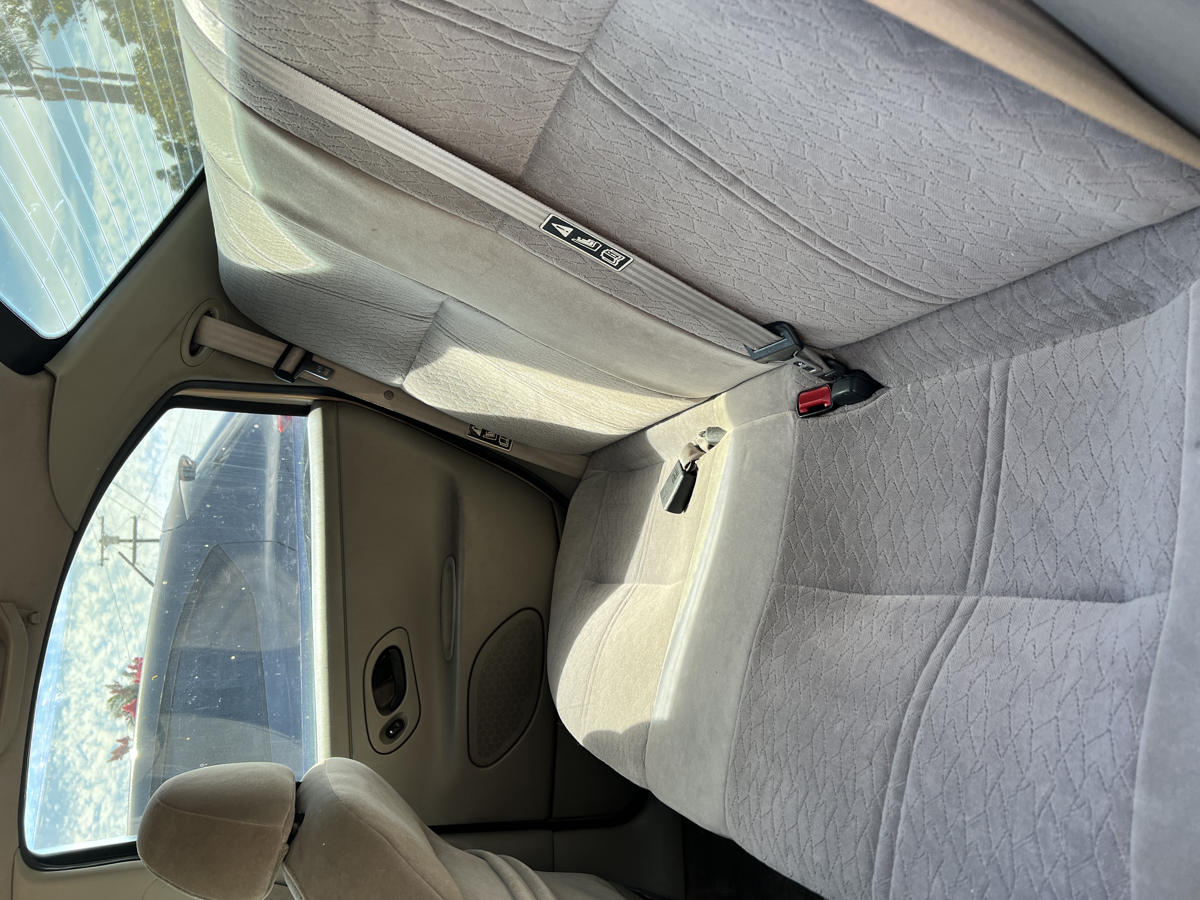 Used 1999 Ford Contour SE FWD image 11