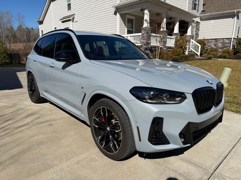 Used 2024 BMW X3 M40i w/ Premium Package image 1