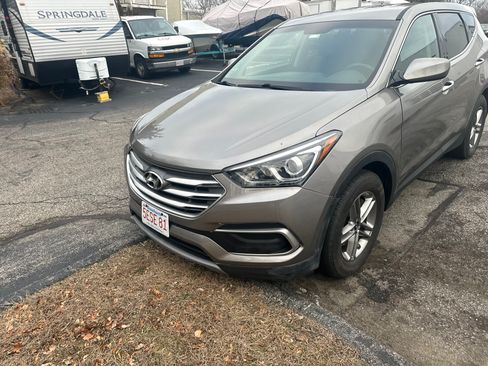Used 2018 Hyundai Santa Fe Sport FWD image 4