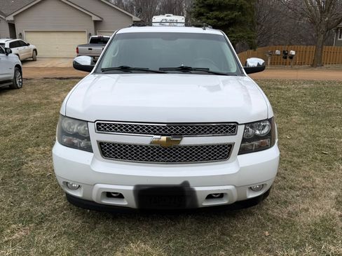 Used 2011 Chevrolet Tahoe LTZ image 5