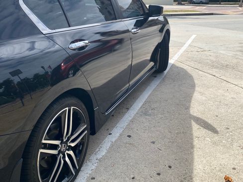 Used 2016 Honda Accord Sport image 9