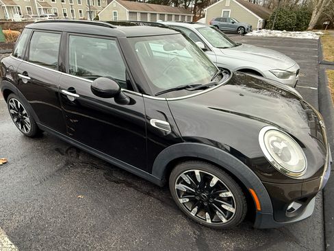 Used 2016 MINI Cooper 4-Door Hardtop image 4