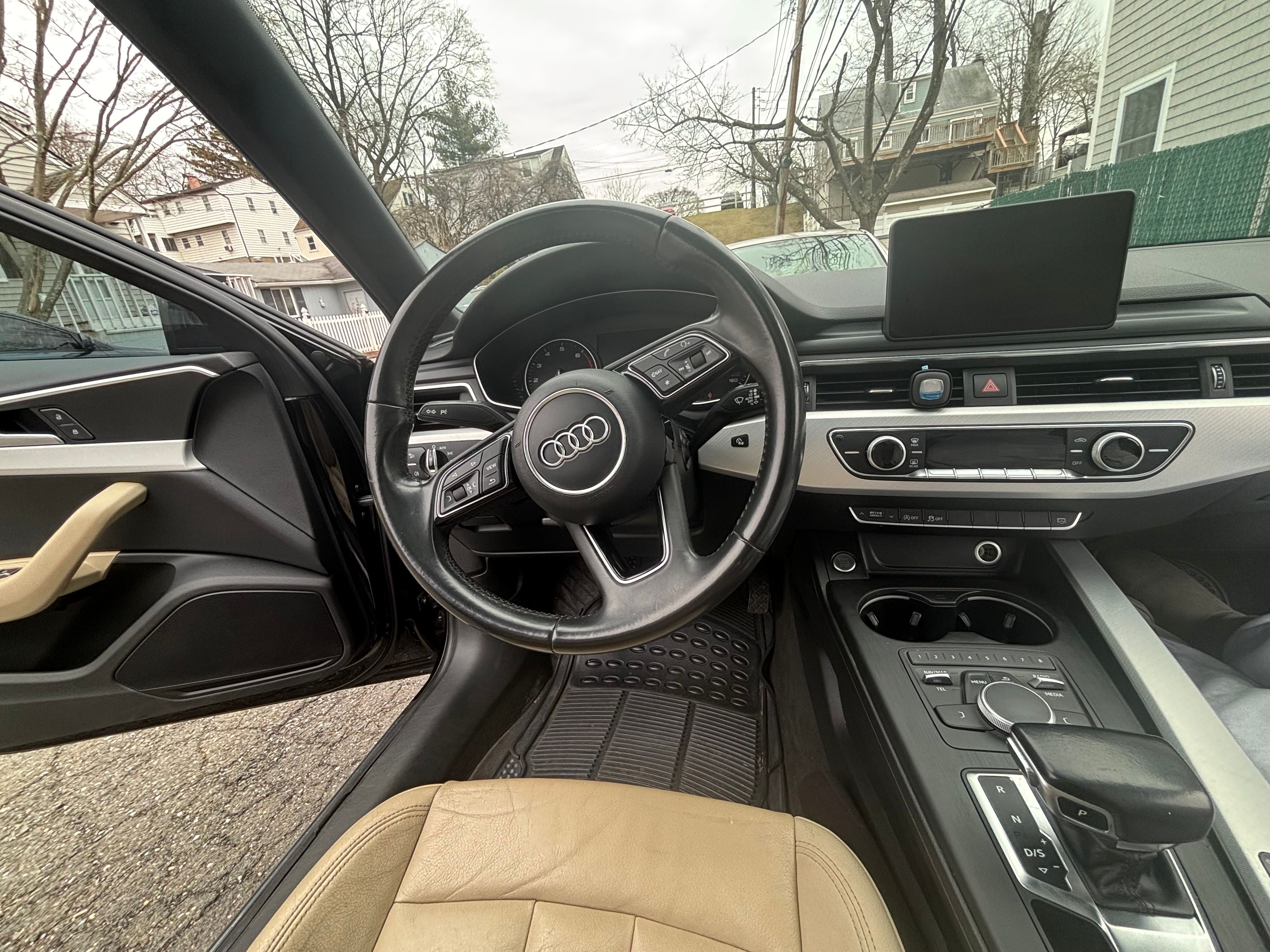 Used 2017 Audi A4 2.0T Premium FWD image 8