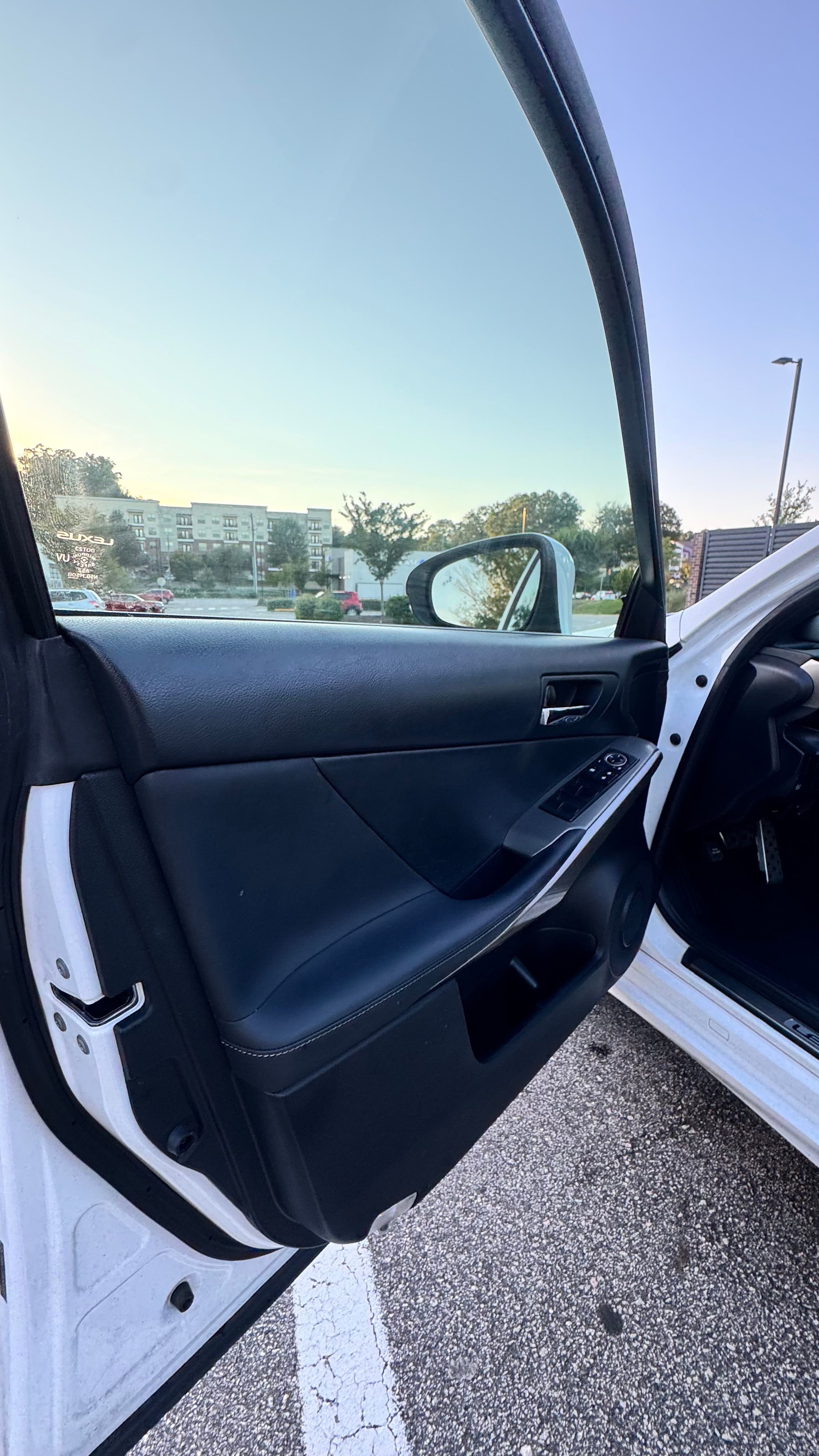 Used 2016 Lexus IS 200t w/ F Sport Package RWD image 6