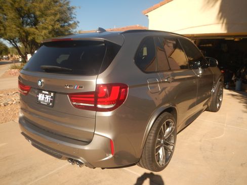 Used 2017 BMW X5 M image 1