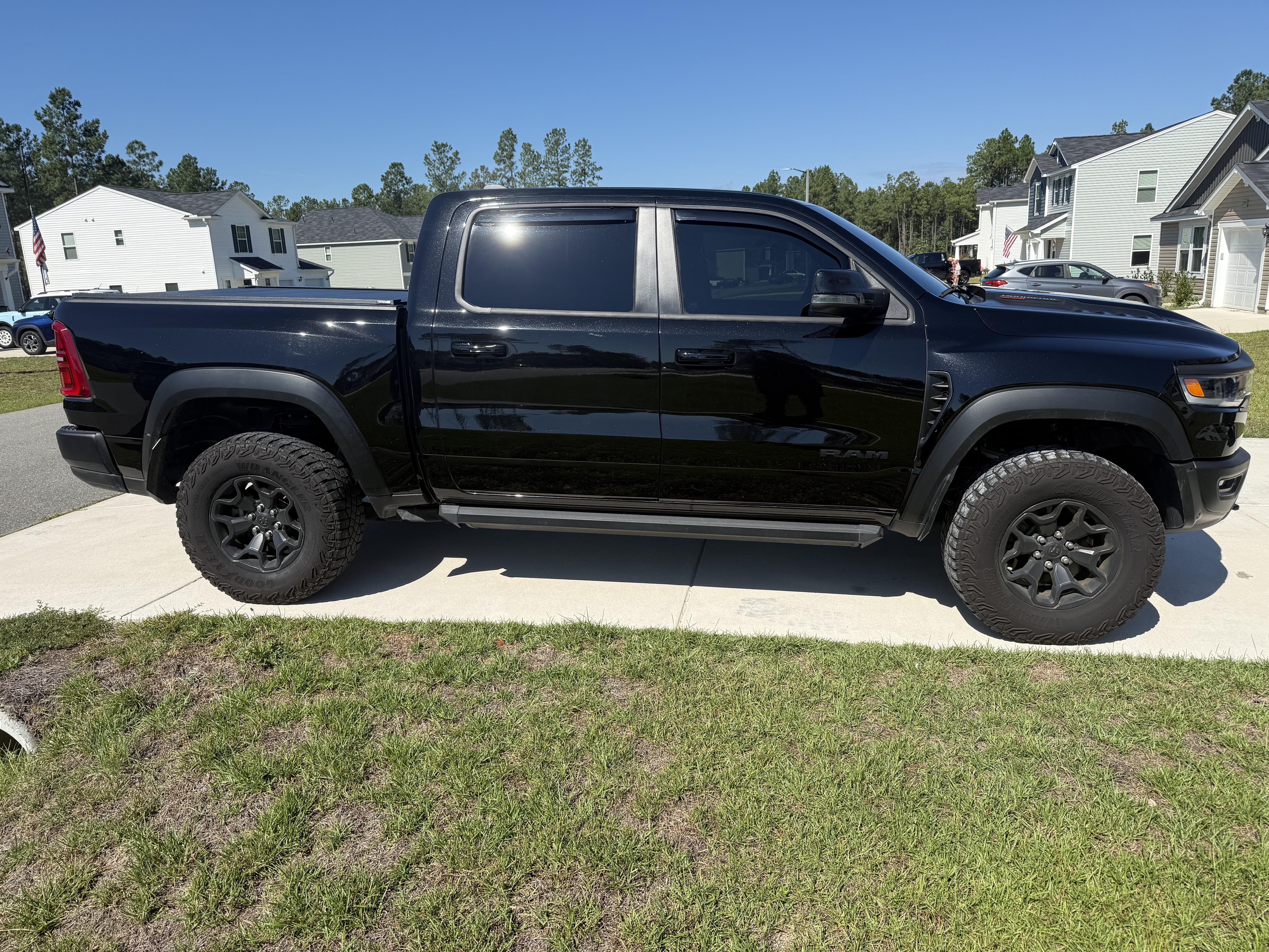Used 2025 RAM 1500 RHO AWD/4WD image 4