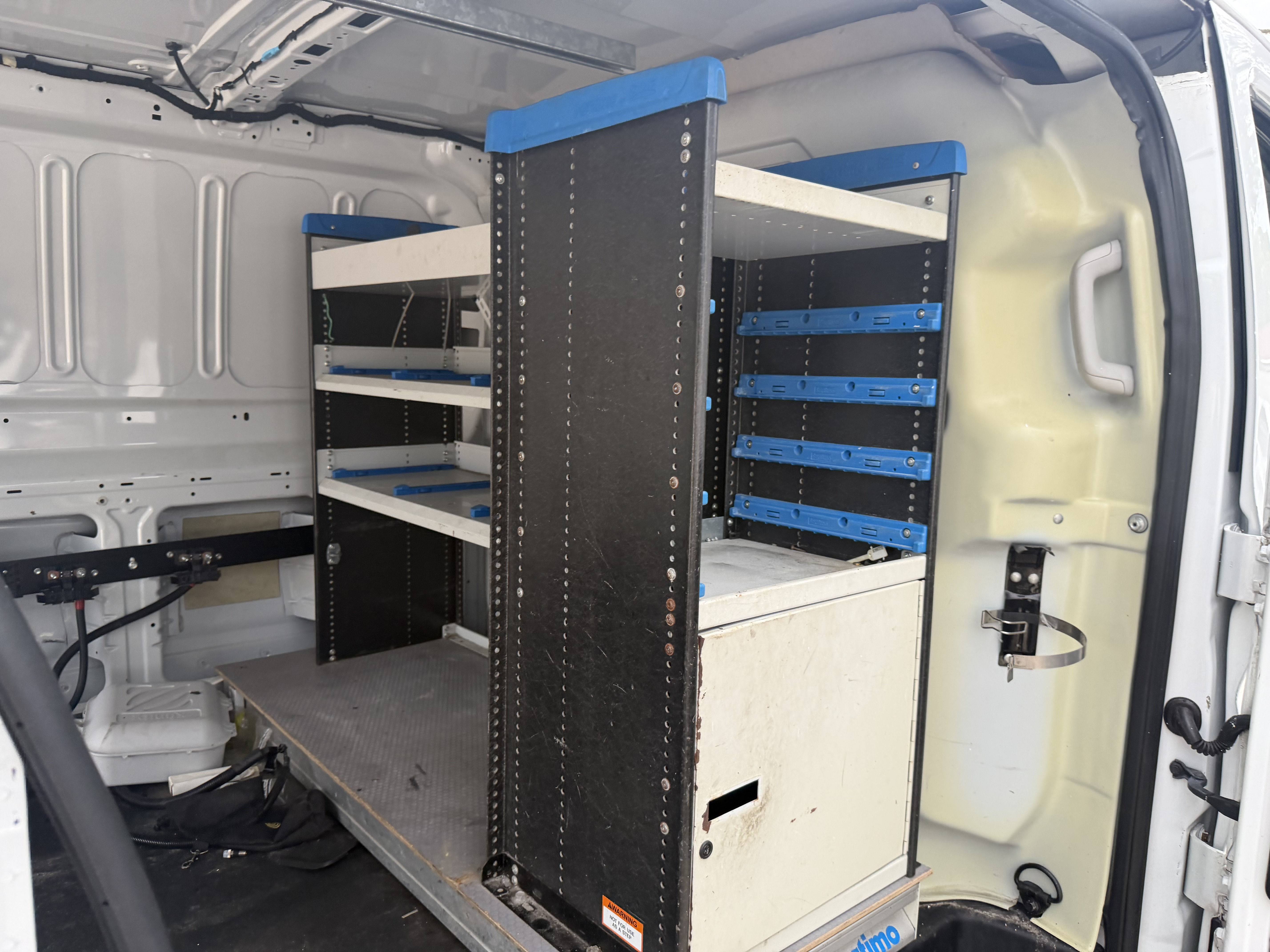 Used 2015 Ford Transit 250 130 Low Roof RWD image 12